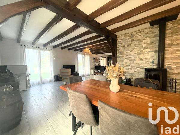 Maison 6 pièces de 135 m² à Ablancourt (51240)