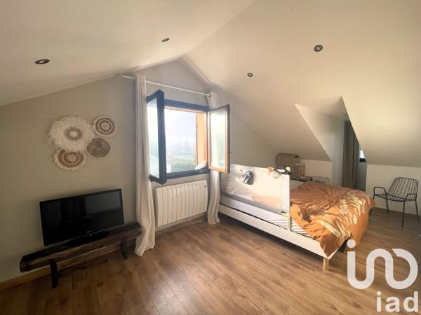 Maison 6 pièces de 135 m² à Ablancourt (51240)