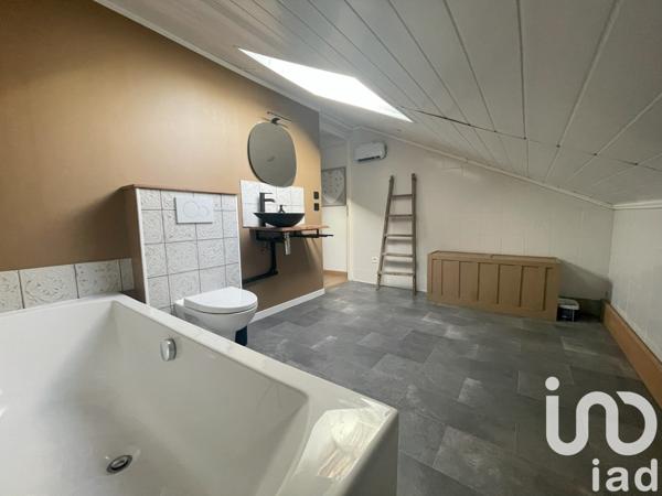 Maison 6 pièces de 135 m² à Ablancourt (51240)