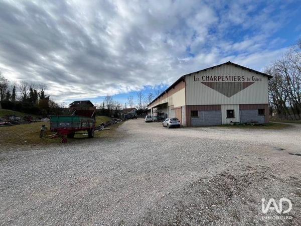 Local d’activité à vendre 960 m² Saint-Béron