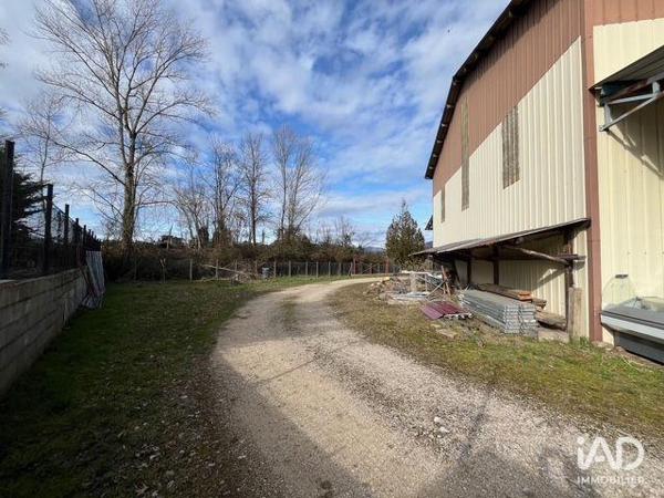 Local d’activité à vendre 960 m² Saint-Béron