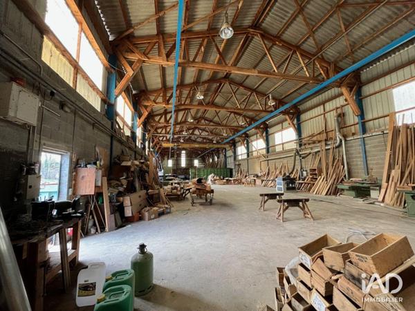 Local d’activité à vendre 960 m² Saint-Béron