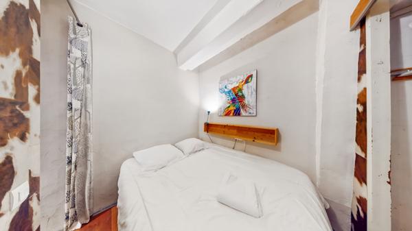 STUDIO ANNECY VIEILLE VILLE 1 pièce(s) 31 m2