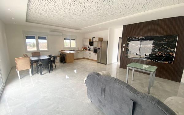 Maison à vendre    5 pièces •  Neufchâteau