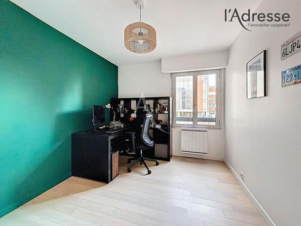 Appartement Suresnes 3 pièce(s) 81 m2/Meublée/ Parking