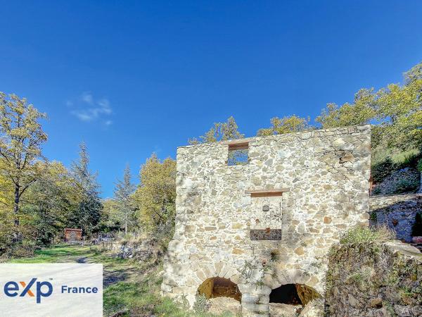 MOULIN A FINIR DE RÉNOVER SUR 1,390 HA