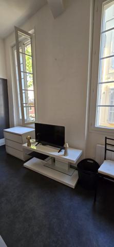 Aix-en-Provence (13100) T2 meublé et climatisé proche cours Mirabeau Idéal étudiant