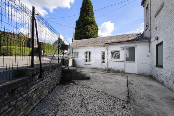 Maison à vendre 2 pièces de 45 m² à Maubeuge