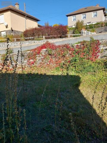 Maison à vendre à Allanche dans le Cantal (15160), ref : 2083   
18 rue du 19 mars 1962