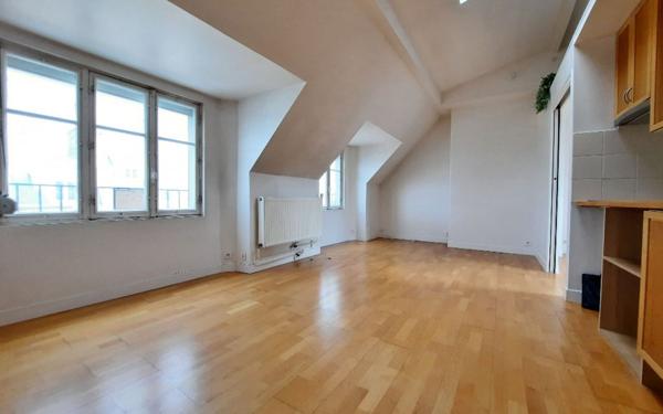 Appartement à louer    1 pièce • 30,04 m2 Issy-les-Moulineaux