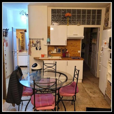 Dpt Var (83), à vendre FREJUS appartement T1 de 31,45 m²