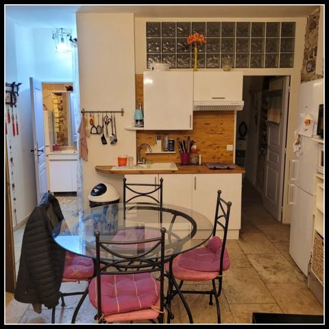 Dpt Var (83), à vendre FREJUS appartement T1 de 31,45 m²