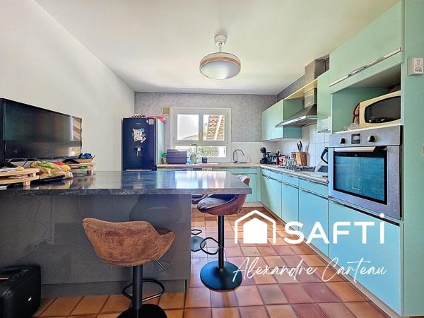 Grande maison 5 chambres, piscine, terrain 1200 m²