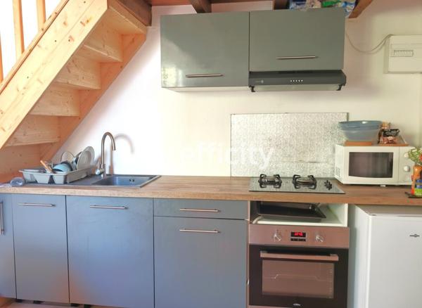 Maison
         7 pièces
        - 132 m² Bien prestige 449 000 € *