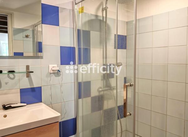 Maison
         7 pièces
        - 132 m² Bien prestige 449 000 € *