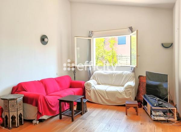 Maison
         7 pièces
        - 132 m² Bien prestige 449 000 € *
