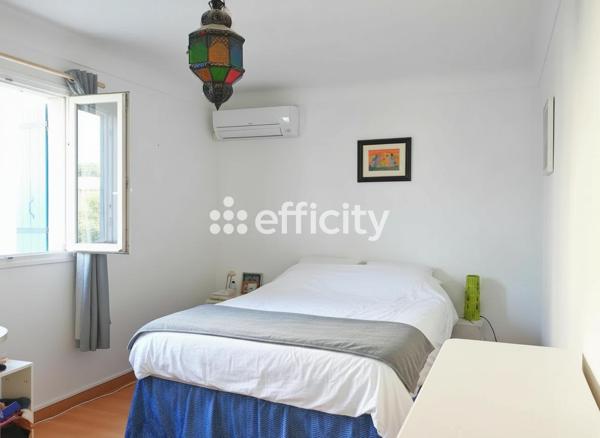 Maison
         7 pièces
        - 132 m² Bien prestige 449 000 € *