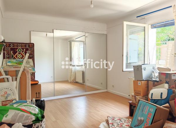 Maison
         7 pièces
        - 132 m² Bien prestige 449 000 € *