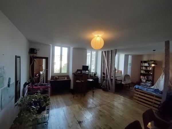 Appartement à vendre |  Saint-Girons |  4 pièces | 84 m²