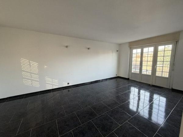 maison familiale trois chambres Caudry
