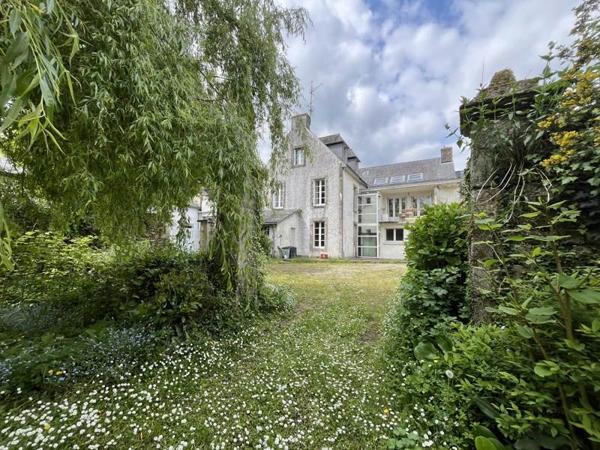 Maison à vendre |  Le Faouët |  6 pièces | 334 m²