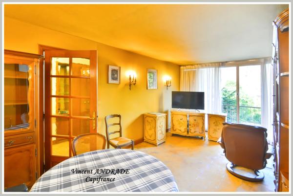 Appartement à vendre 3 pièces PARIS 20EME ARRONDISSEMENT (75) AVEC PARKING, CAVE ET BALCON