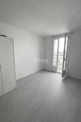 Superbe T3 à deux pas du Rond point du Prado