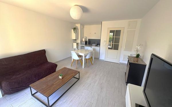 Appartement à louer    1 pièce •  Tremblay-en-France