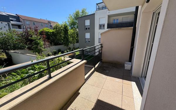 Appartement à louer    1 pièce •  Tremblay-en-France