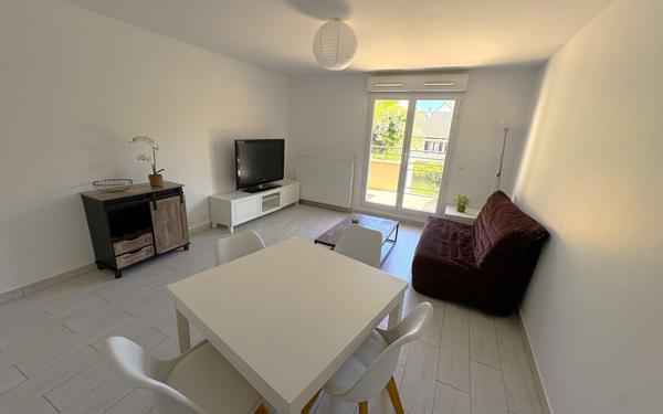 Appartement à louer    1 pièce •  Tremblay-en-France
