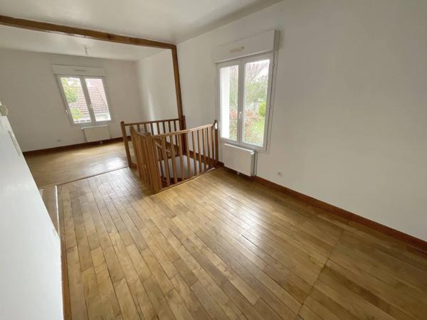 St SAVINE, TYPE 5 SUR 2 NIVEAUX , GARAGE, TERRAIN 596M2