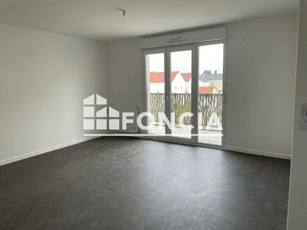 Location Appartement 2 pièces 47.62 m² - 1 RUE NICOLE LAOUENAR Saint Pierre Du Perray 91280