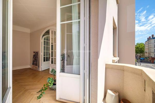 Vente Appartement 2 pièces 72 m2 à Lyon 6