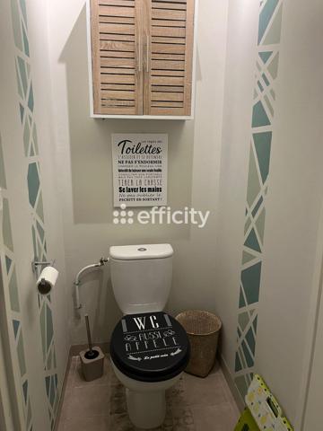 Appartement
         4 pièces
        - 92 m² 205 000 € *