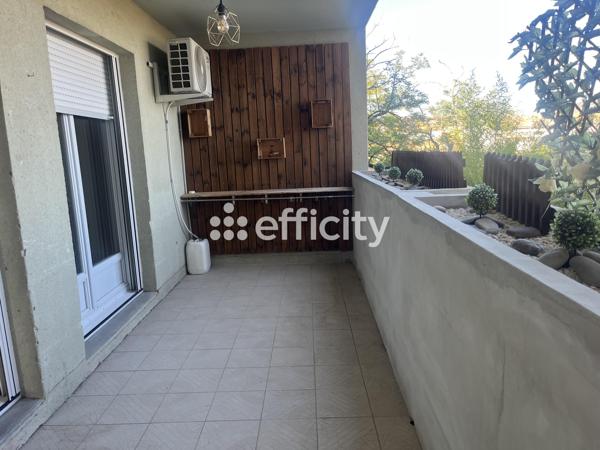 Appartement
         4 pièces
        - 92 m² 205 000 € *