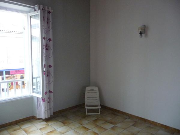 Appartement F2 Centre-ville Tonneins