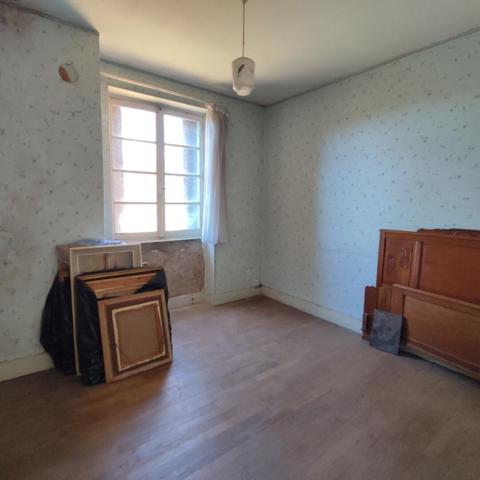 Maison / appartements Montsauche Les Settons 6 pièces 35 000