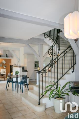 Maison de ville 8 pièces de 234 m² à Châlons-en-Champagne (51000)