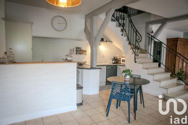 Maison de ville 8 pièces de 234 m² à Châlons-en-Champagne (51000)