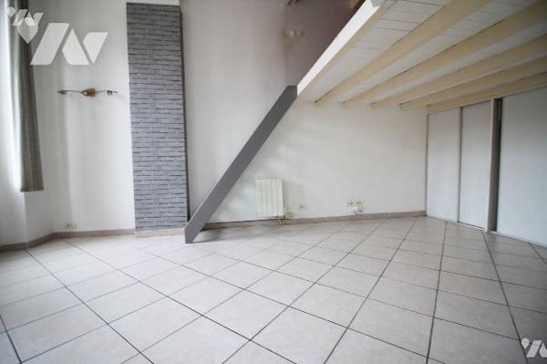 Appartement Studio 37m2 carrez + sa Mezzanine + 1 remise (MENPENTI / CASTELLANE / 26E CENTENAIRE).