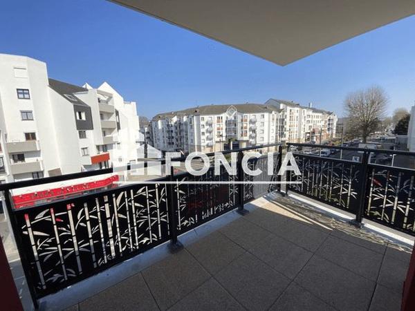 Location Appartement 3 pièces 61.5 m² - RUE DE LA ROTINIERE Joue Les Tours 37300