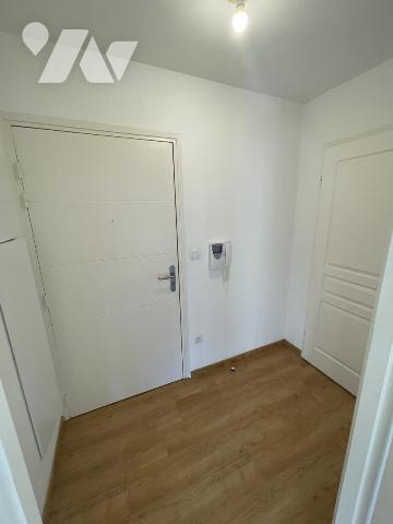 T3 Au RDC de 60 m2 rdc avec terrasse et petit jardin privatif + parking