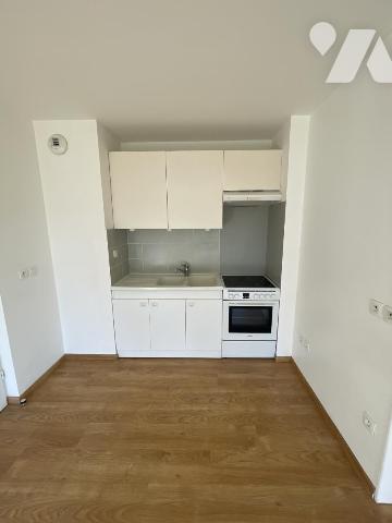 T3 Au RDC de 60 m2 rdc avec terrasse et petit jardin privatif + parking