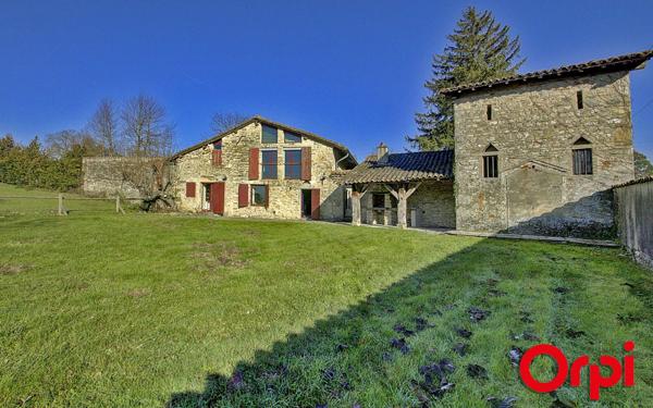 Maison à vendre    6 pièces •  Saint-Quentin-Fallavier