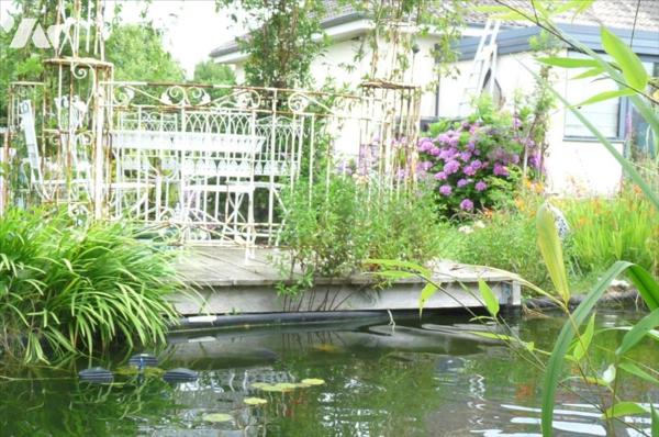 SAINT GEORGES BUTTAVENT- Pavillon sur sous-sol avec  accès de plain pied, sur vaste terrain avec dép