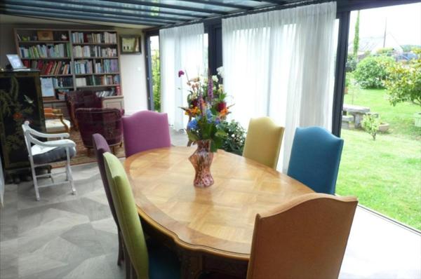 SAINT GEORGES BUTTAVENT- Pavillon sur sous-sol avec  accès de plain pied, sur vaste terrain avec dép