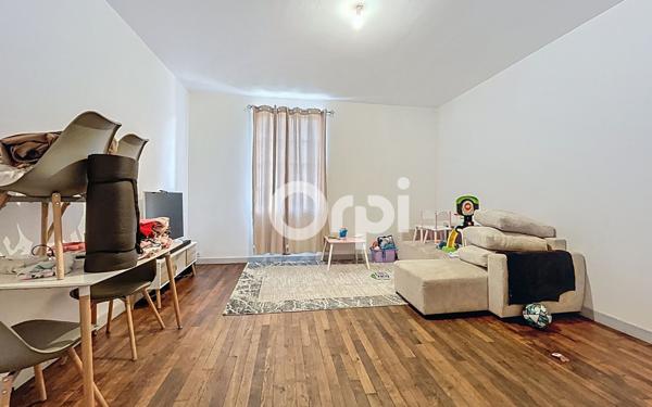 Appartement à vendre    3 pièces • 72 m2 Villers-Saint-Paul