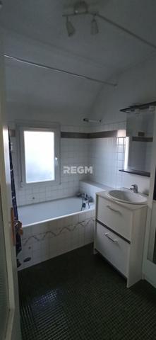 Morthomiers (18570) MAISON DE VILLAGE