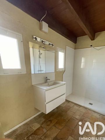 Appartement à vendre 2 pièces 64 m² Uzès