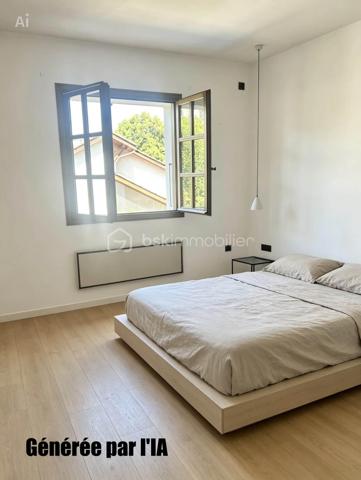 Envie de troquer l'appartement pour une vraie maison, sans sacrifier la proximité des commodités ? Cette maison traditionnelle de 103 m², nichée dans un secteur résidentiel prisé d'Échirolles, coche toutes les cases.

✨ Ce qui fait son charme

Au rez-de-chaussée, un grand séjour lumineux de 30 m² avec cheminée s'ouvre sur la cour — parfait pour les repas d'été en extérieur. La cuisine fermée de 16 m² offre un vrai espace dédié pour cuisiner en toute tranquillité.

À l'étage, l'espace nuit réunit 3 chambres spacieuses, une grande salle de bain et des WC indépendants.

🌿 Des extérieurs pensés pour profiter

Un jardin intimiste de 60 m² pour les barbecues entre amis, deux terrasses pour suivre le soleil toute la journée, une cave enterrée accessible depuis la maison et de nombreux rangements : tout est pensé pour le confort du quotidien.

🛠 Côté technique (rapport 2026)

DPE : Classe D
Diagnostic électrique conforme
Aucune trace d'amiante ni de plomb
Menuiseries double vitrage

📍 Un emplacement qui a tout bon

Écoles, commerces et Tram A à quelques minutes à pied, tout en restant à l'écart des axes passants — le meilleur des deux mondes.

Taxe foncière : 2 159 €

Un vrai cocon familial, prêt à accueillir votre nouvelle vie. Contactez-moi pour une visite !